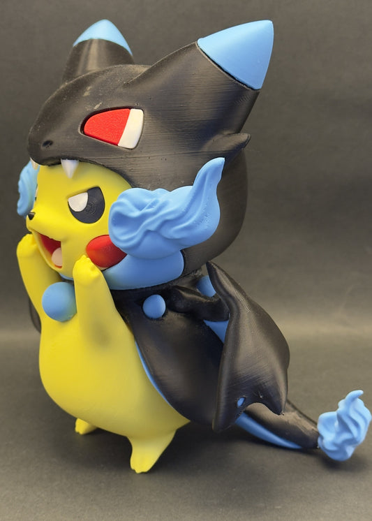Pikachu Poncho Mega Charizard X